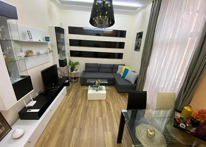 Cozy Apartment In Downtown Sofia - Tsar Samuil Street