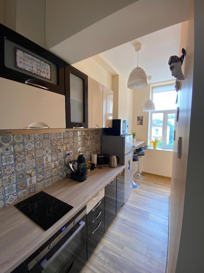 Cozy In Downtown - Tsar Samuil Street Apartament Sofia