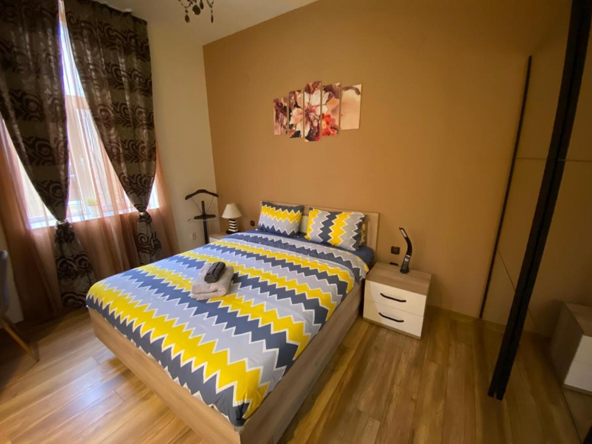 Cozy In Downtown - Tsar Samuil Street * Sofia